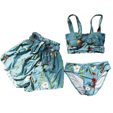 Korean small fragrance new cute student swimsuit female three-piece small chest hot spring vacation bikini