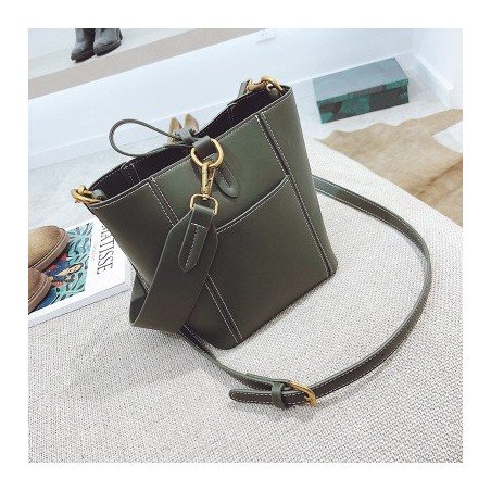 Retro bucket bag